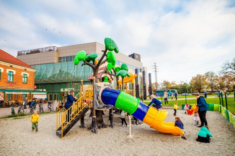 Plac zabaw dla dzieci na Kazimierzu w Krakowie